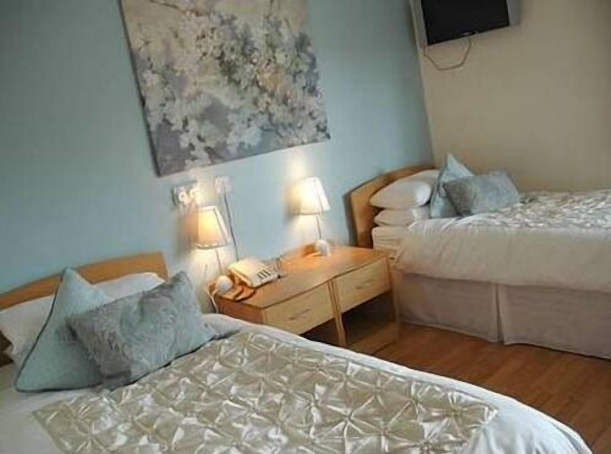 Ballinderry Inn Ballinderry Upper  Bagian luar foto