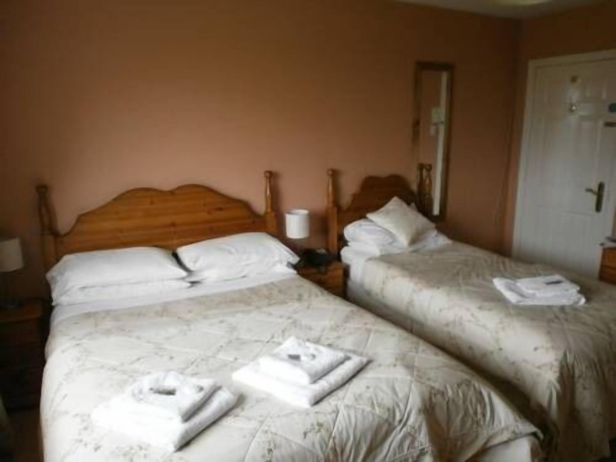 Ballinderry Inn Ballinderry Upper  Bagian luar foto